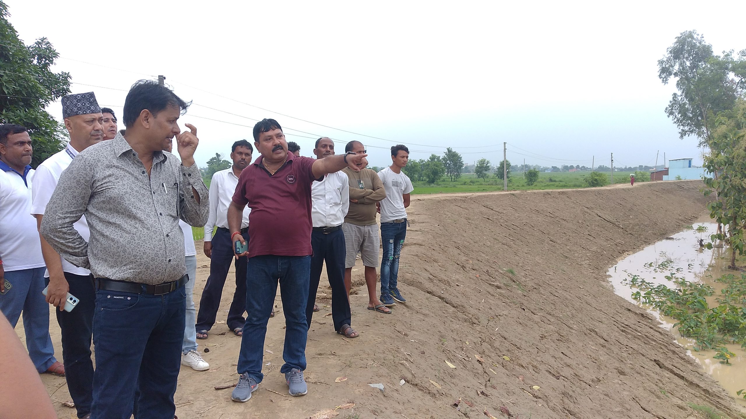 सिचाई डिभिजन कार्यालयले बेलामा काम नगर्दा परासी बजार डुबानमा पर्ने पिर