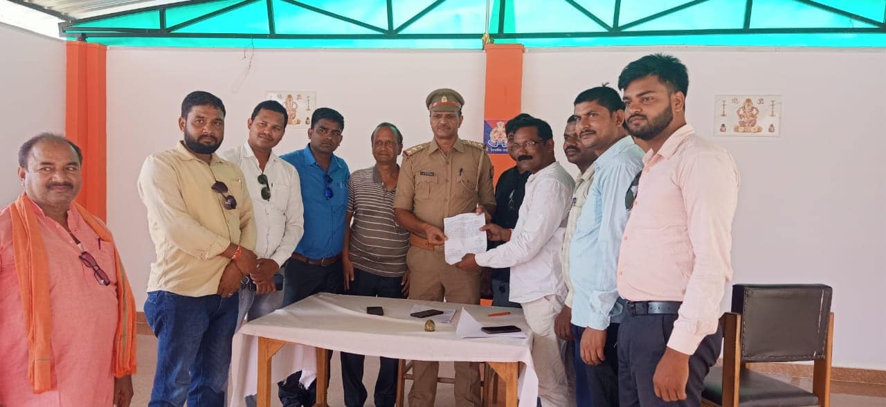 तस्करीको रिपोर्टिगँ गर्न पुगेका भारतिय पत्रकार माथि प्रहरीद्धारा दुर्व्यवहार