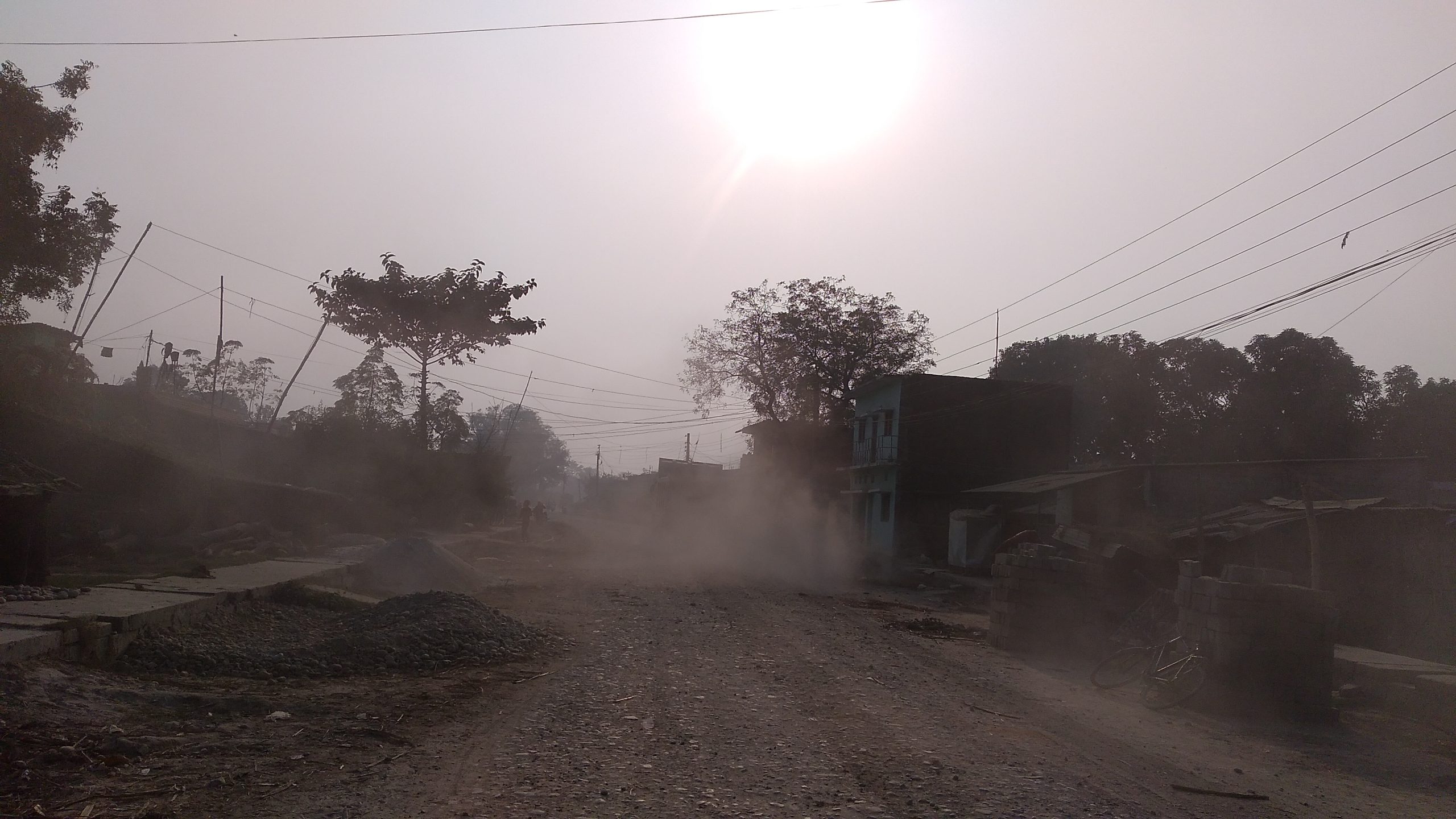 बेलाटारी—कठहवा सडकमा ग्राभेलमा मात्रै सत्तरी लाखको भ्रष्टाचार