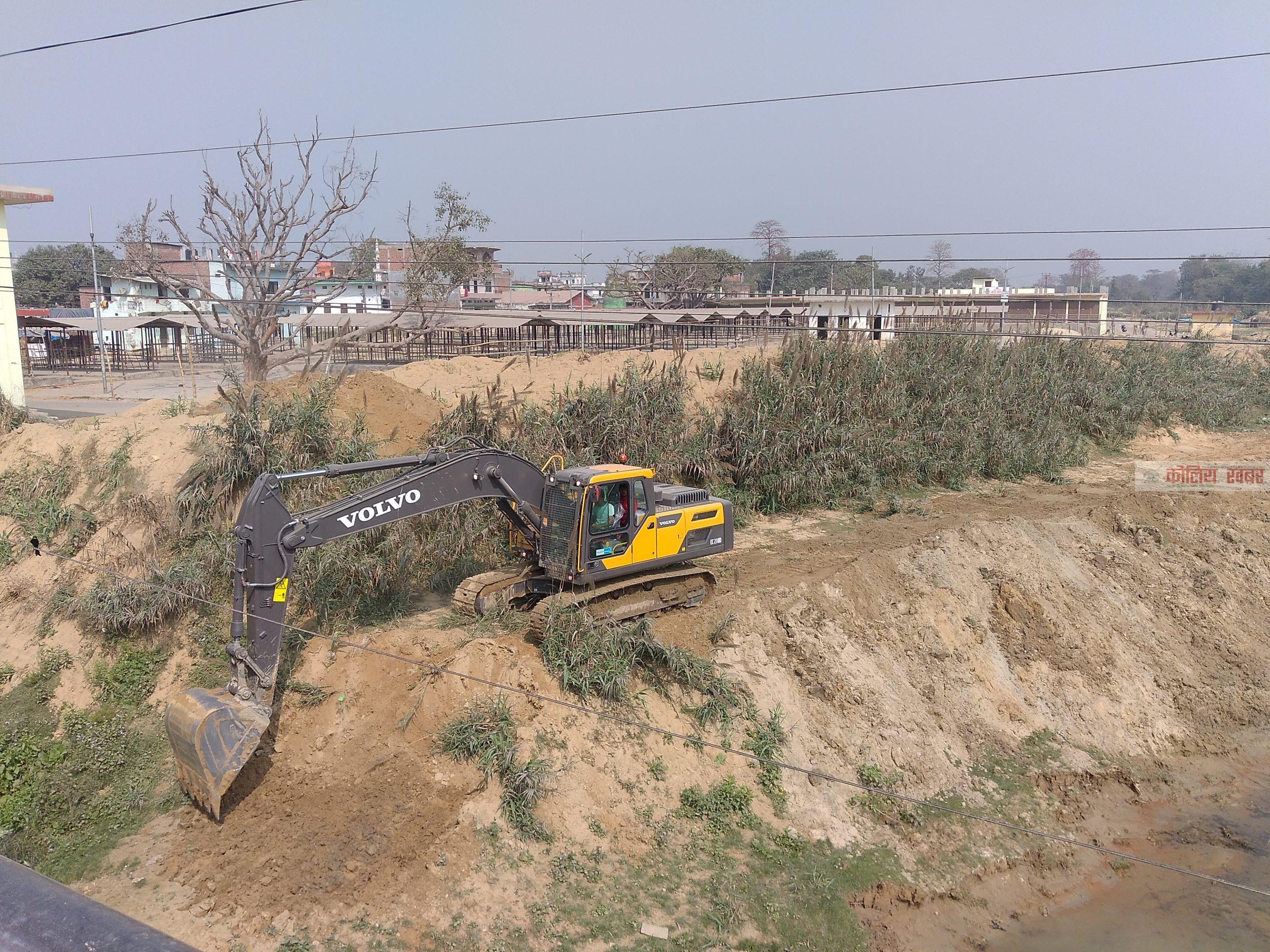 रामग्राम नगरपालिकाले शुरु गर्यो झरही खोला कोेरिडोरको निर्माण