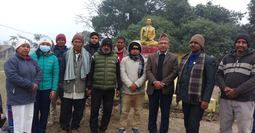 प्राचिन कोलिय गणराज्य कोलनगर(पण्डितपुर)मा लुम्बिनी पर्यटन परिषदका अध्यक्ष जोशी सहितको टोली