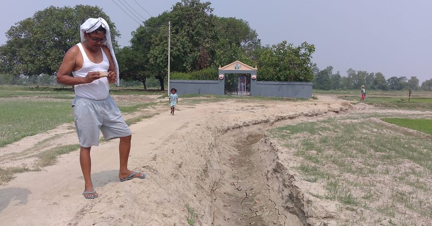 सडक खन्दा कोलनगर नजिकै थप पुरातात्विक बस्तु फेला