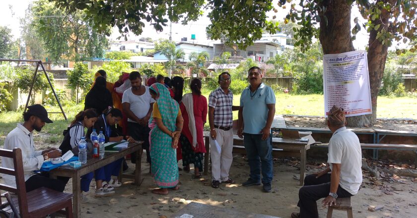 रामग्राम ३ ले सञ्चालन गरायो विशेषज्ञ चिकित्सा सेवा सहितको स्वास्थ्य शिविर