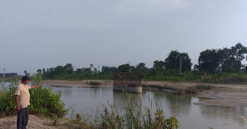 डिजाईन फेल भएर निर्माण कार्य रोकिएको पण्डितपुर पर्यटन मार्गको तुरियाखोला पुल दुई बर्ष देखी अलपत्र