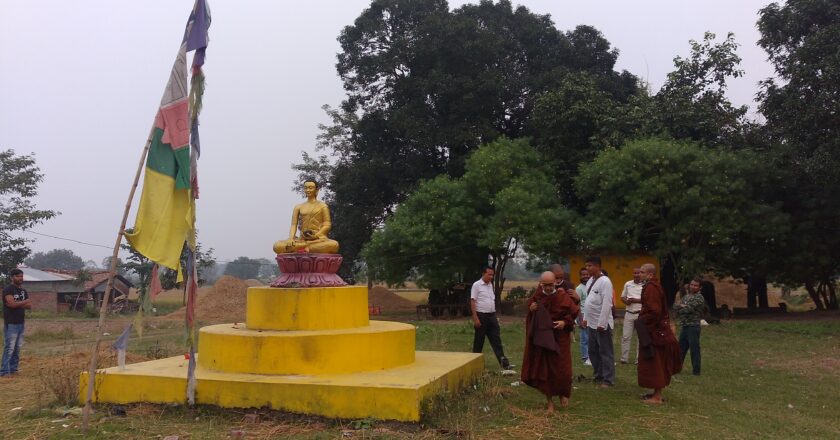 प्राचिन कोलिय गणराज्यको राजधानी रामग्राम कोलनगरमा बर्मी भिच्छुहरुको चाँसो