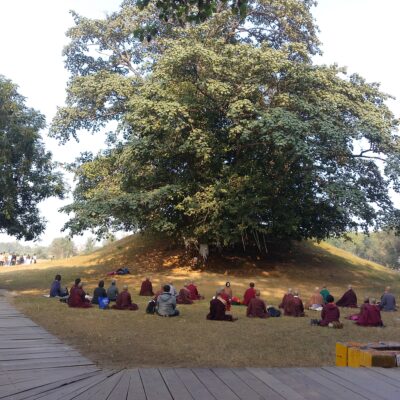 रामग्राम स्तुप क्षेत्रमा भ्रमण गर्न एक बर्षमा ३१ देशका १५ हजार बढि आए तेश्रो मुलुकका पर्यटक