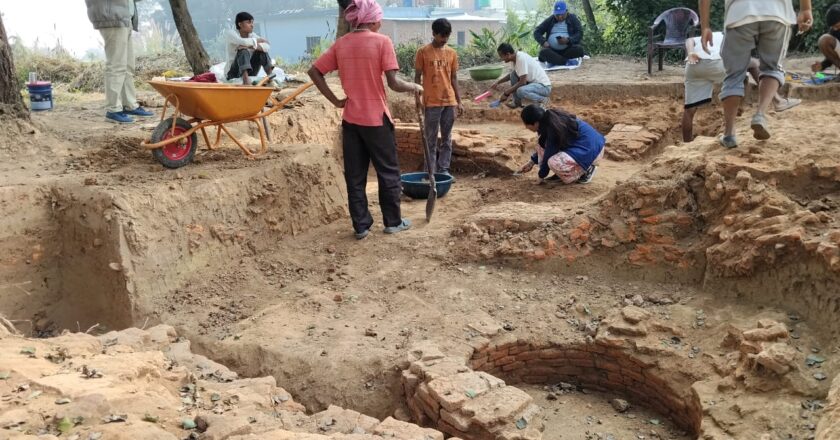 उत्खननले पण्डितपुरमा भेटिदै प्राचीन इनार तथा शहरका भग्नावेश