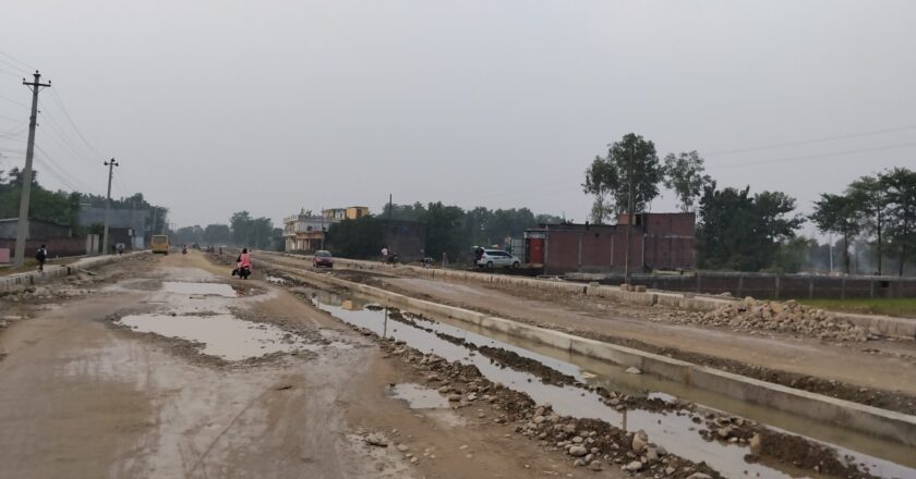 तेश्रो पटक थपिएको म्याद सकिन लाग्दा पनि काममा ढिलाई,सास्ती ब्यहोर्दै स्थानिय