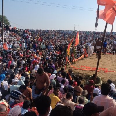 कार्तिक पुर्णिमाको अवसरमा सुस्ता(अनोमा) ठाढीघाट मेलामा कुस्ति