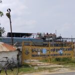 चिनी उद्योगका सञ्चालक अग्रवाल कर्मचारी,किसान र बैंकलाई समेत ठगेर  गोरखपुरमा होटल गर्दै