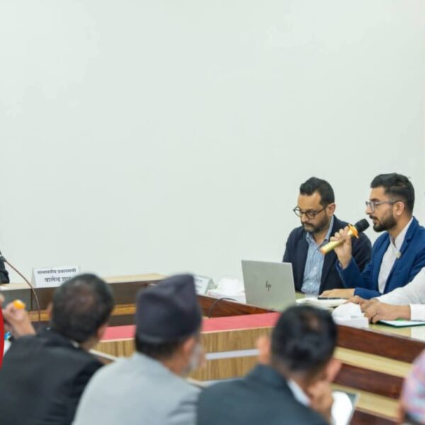 जिल्लाका समस्याबारे प्रधानमन्त्रीलाई जानकारी गराए जिल्लाका साँसदद्धय खनाल र गुप्ता