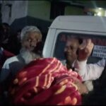 प्रतापपुरको भैरमपुरका आगलागी प्रभावित १२ घरपरिवारलाई नवलपरासी रेडक्रसद्धारा राहत वितरण