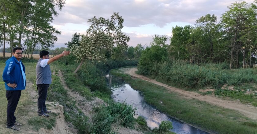 रास्वपा नेताद्धारा रामग्राम स्तुप र संघाराम जोड्ने भलुहीखोला पुल स्थानको अवलोकन