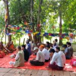रामग्राम स्तुप परिसरमा पाच बर्गिय भिच्छुद्धारा प्रथम बर्षा बास