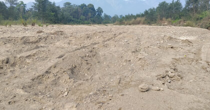 भूमही खोलामा प्राकृतिक स्रोतको दोहन, तस्करी नियन्त्रणमा निकायहरू उदासीन