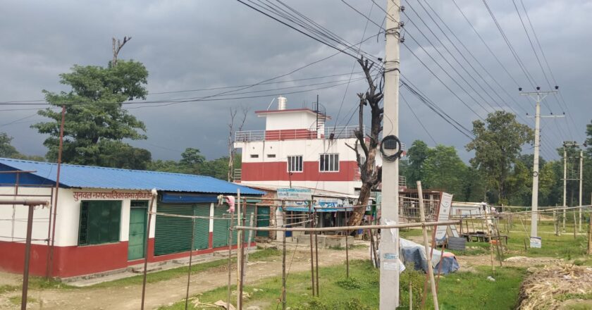 वन अतिक्रमण गराउनमा सुनवल नगरपालिका नै लागेको आरोप